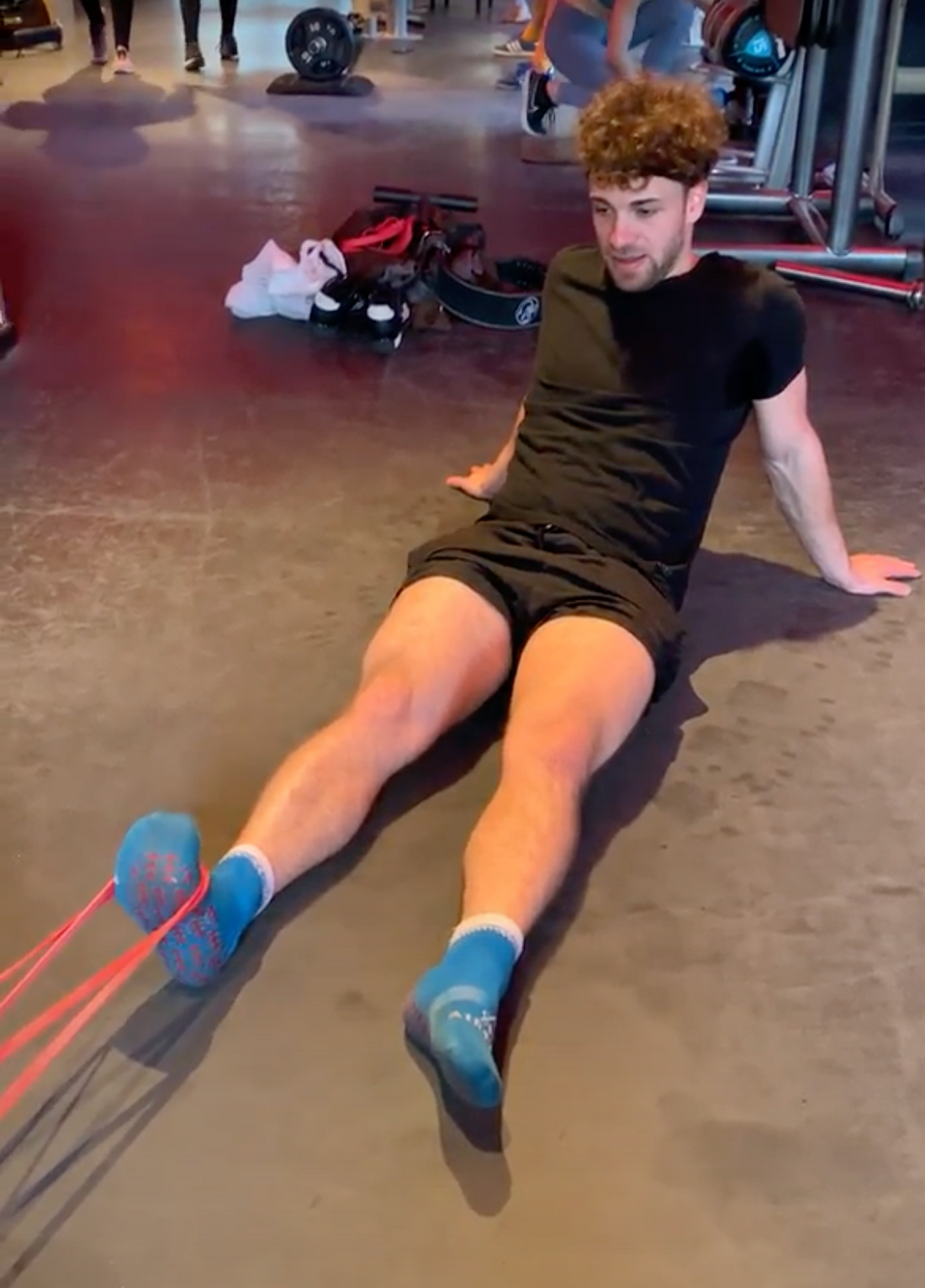 How to perform Banded Tibialis raises for shin muscles training - Ultimate Tibialis Training guide